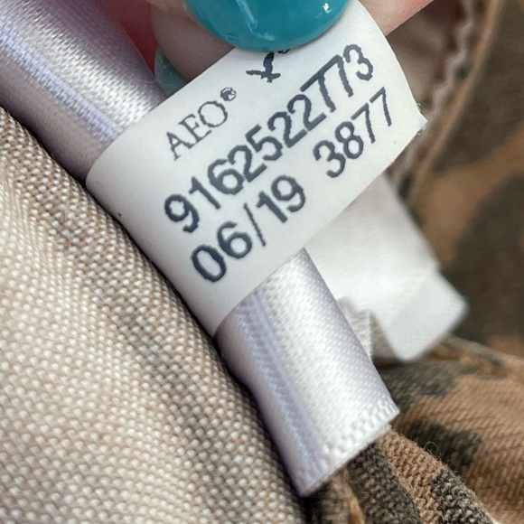 American Eagle Super Hi Rise Jegging Animal Print - Picture 8 of 9